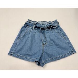 American Eagle High Waisted Paperbag Soft Shorts NWOT size 2 Denim Pleated